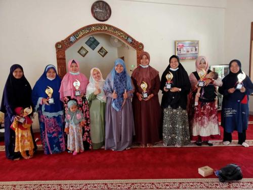 Prestasi Guru TKIT Harapan Bunda Semarang