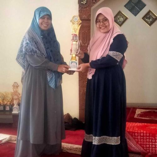 Prestasi Guru TKIT Harapan Bunda Semarang