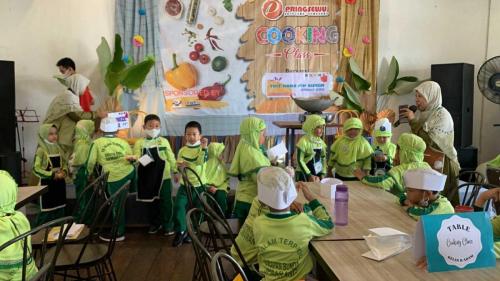 img-20220924-wa0144-viesta-melia optimized